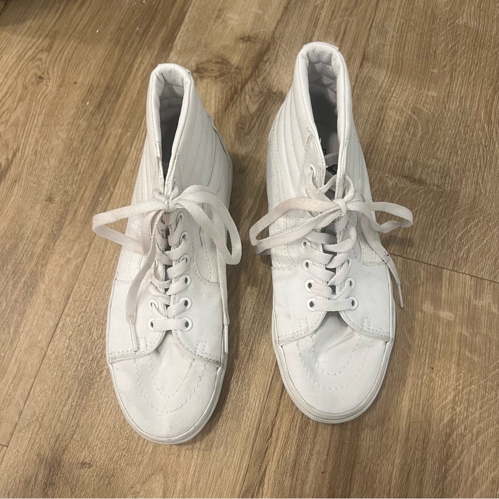 Vans Sk8-Hi Canvas White High Top Shoe